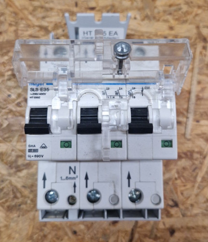Hager sls e35 335e ht - /,