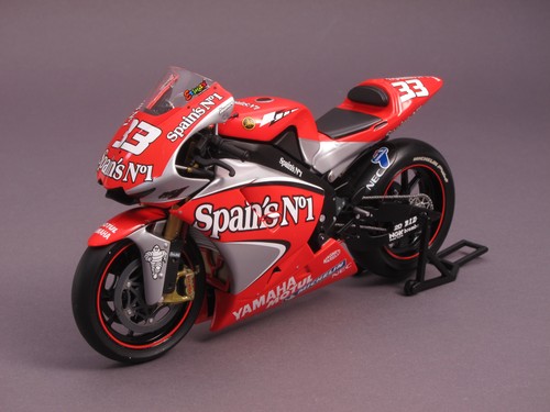 Minichamps yamaha yzr - minichamps, yzr-m1