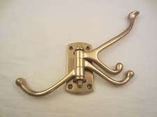 MESSING KLEIDER HAKEN VIER 4