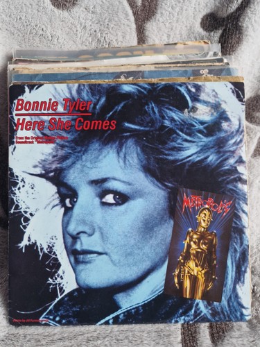 Single7 bonnie tyler here - single7"bonnie, tyler..here