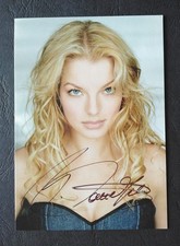 17747 Yvonne Catterfeld