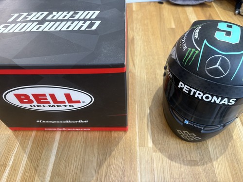 Nico rosberg 2016 helm - 2016, 1/2