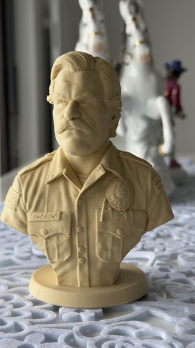 Polizist ähnliche figur - polizist-ähnliche,