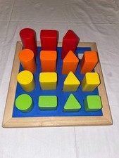 Formen- & Sortierbrett ab 2 Jahren, Montessori