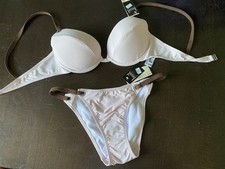 Schöner Huit Plage Bikini, La