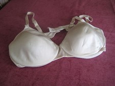 *Triumph* International Soft Sensation WP Bügel-BH 85A vanille