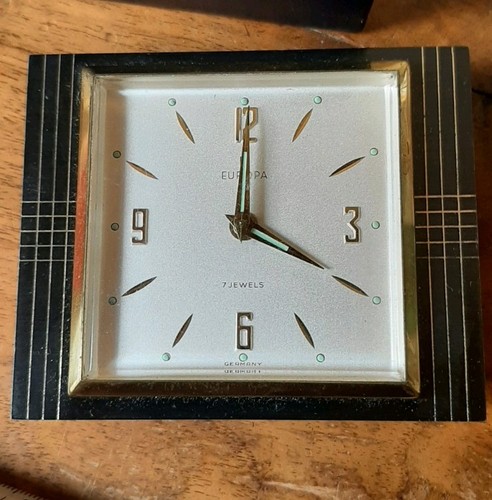 Vintage retro tischuhr - vintage,