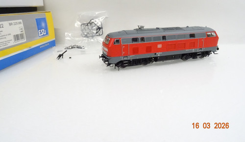 Esu 32022 diesellok br - h0,