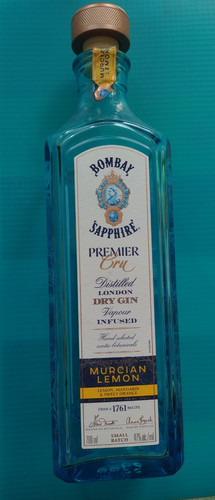 Bombay sapphire gin - bombay,