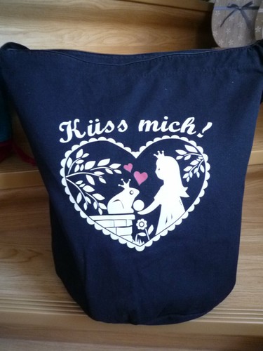 Adelheid küss mich - küss, handtasche