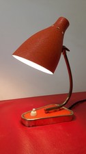 Nachttischlampe Wandleuchte 50er rot-zinnoberrot Messing Mid-Century