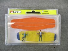 Noch Spur H0 15886 Figuren Paraglider in OVP