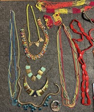 Über 30 Teile Modeschmuck