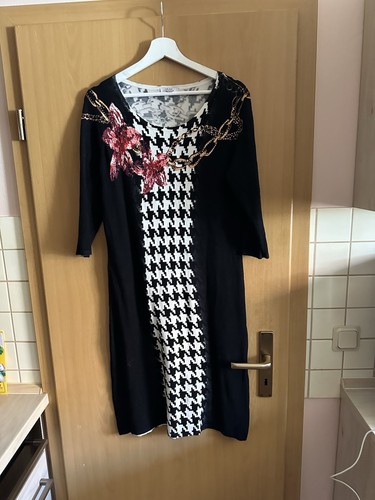 Sehr weiches strickkleid von - sehr,