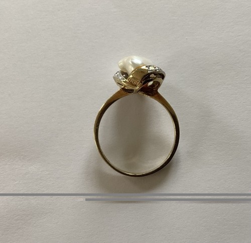 Ring mit barockperle und - mit,