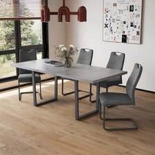 Modernes Tisch- und Stuhlset