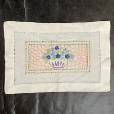 Deckchen 29x20cm Handarbeit