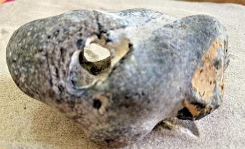 Hühnergott lochstein - 1,1, kg,