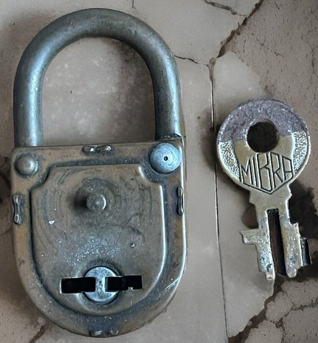 Antikes vorhängeschloss mibra - antikes,