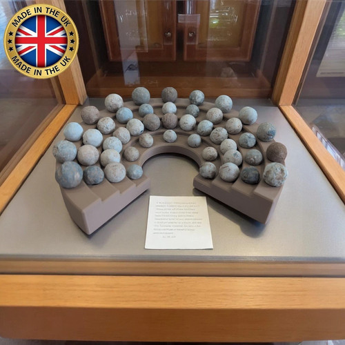 Musketenkugel-Display-Ständer