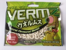 Weisse maden vermz amino - maden,