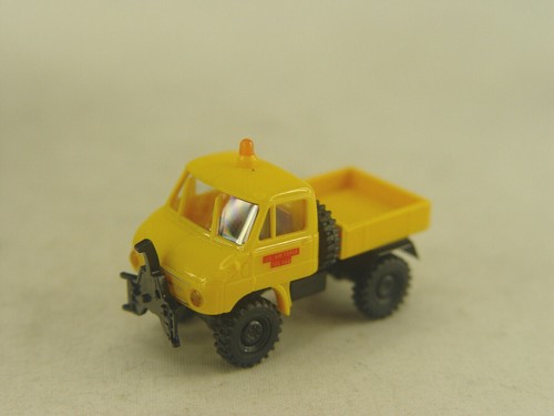 Unimog 411 der - 411,