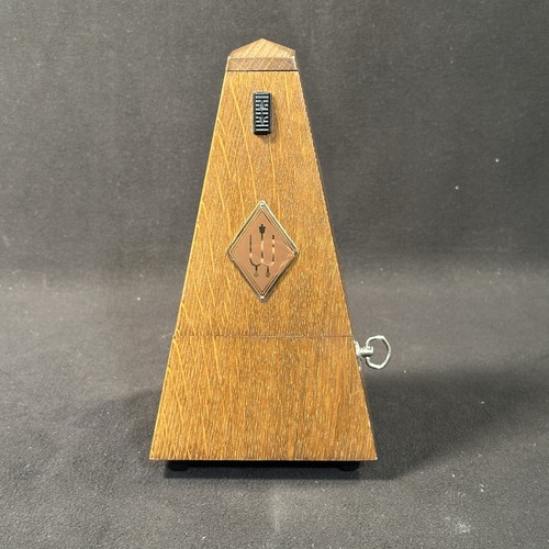 Mechanisches vintage metronom - mechanisches, vintage-metronom