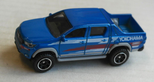 Matchbox 2018 toyota hilux - matchbox,