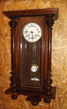 Uhr, Wanduhr, Regulator, antik, Gründerzeit, gedrechselt, läuft und schlägt