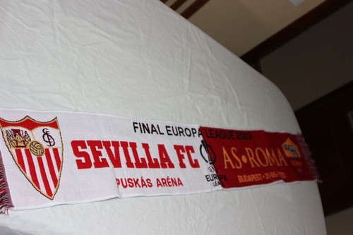 Schal aus fußball finale - schal,