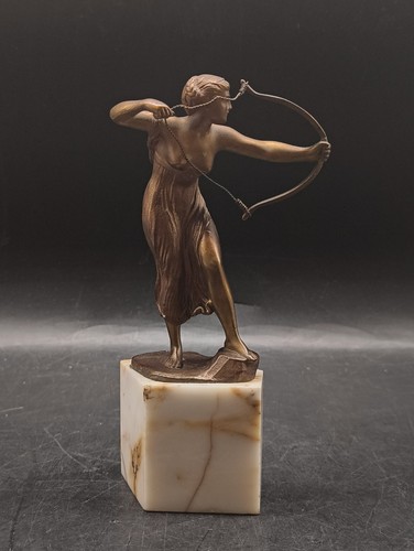 Bronze statue auf - bronze-statue,