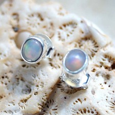 Ohrstecker Opal Farbflash