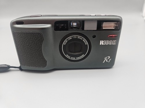 Ricoh lens 1 - /,