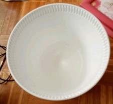 Weiße Schale für Braun Km 32