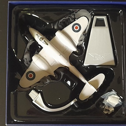 Corgi aa27402 gloster meteor - corgi,
