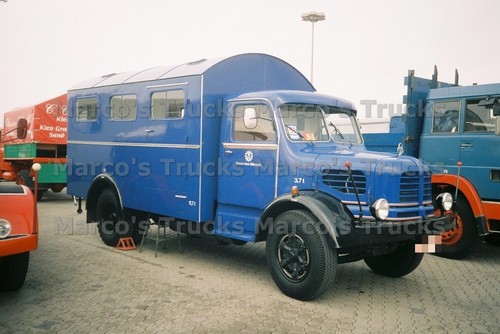 Lkw foto mercedes benz koffer - lkw, mercedes-benz