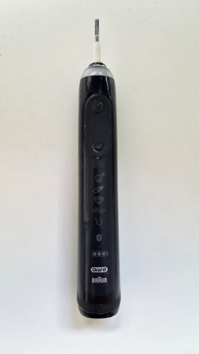 Oral braun genius x - braun,