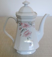 Kaffeekanne, Mitterteich Sissi, Bavaria Rosa Blüte 1,2 Liter 24,5 cm hoch