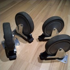 4X Rollen / Lenkrollen 120 mm