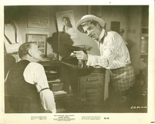 Burt Lancaster in skimmer in