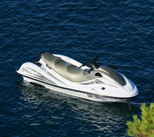 Yamaha waverunner jet ski - yamaha,