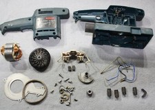 10049 Bosch Schwingschleifer GSS 23 AE Gehäuse Feld Bürstenplatte und Kleinteile