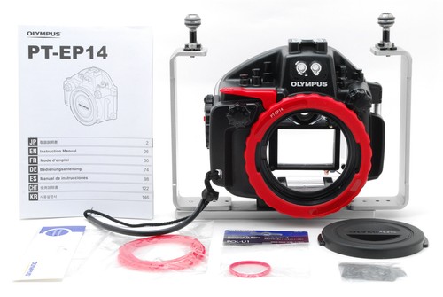 Fast neuwertig olympus - [fast, neuwertig]