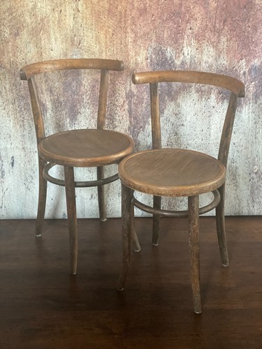Ein paar thonet stühle - ein,