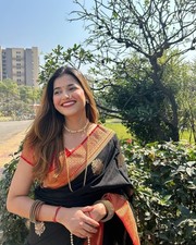 Bridal Gallery Banarasi Seiden