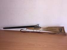 Western Gewehr Blitzgewehr Spielzeug 56 cm Metall und Holz Vintage