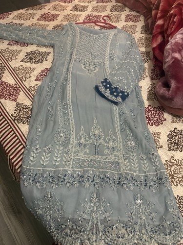 Bollywood salwar kameez - salwar,