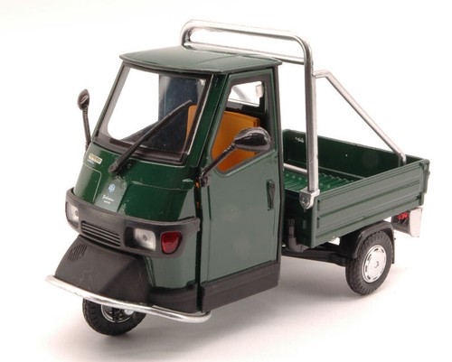 Piaggio ape cross - 50, grün