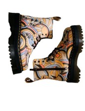 Dr Martens Plateau Stiefel