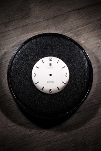 Universal geneve automatic - universal,